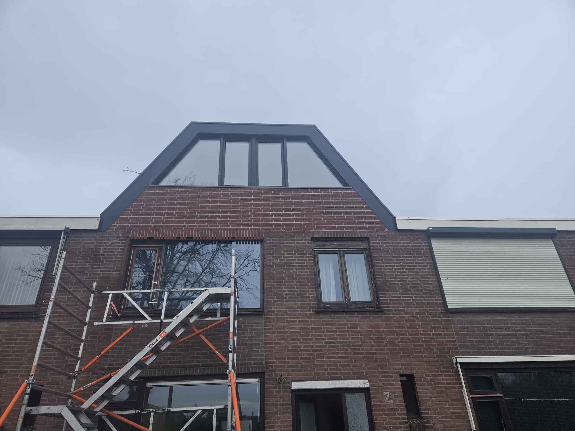 Gallery Image 19